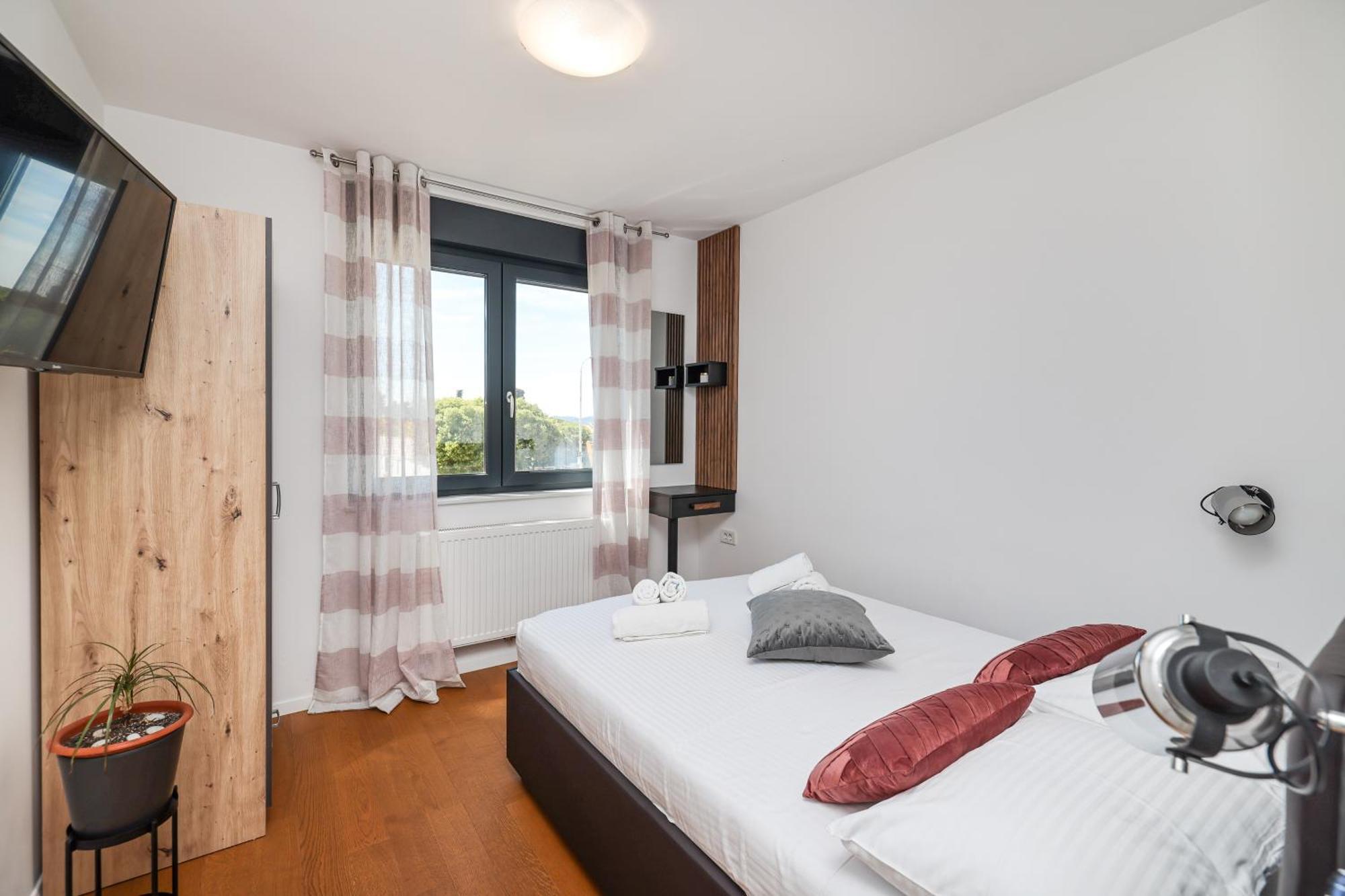 Luma Luxury Apartment With Jacuzzi Zadar Ngoại thất bức ảnh
