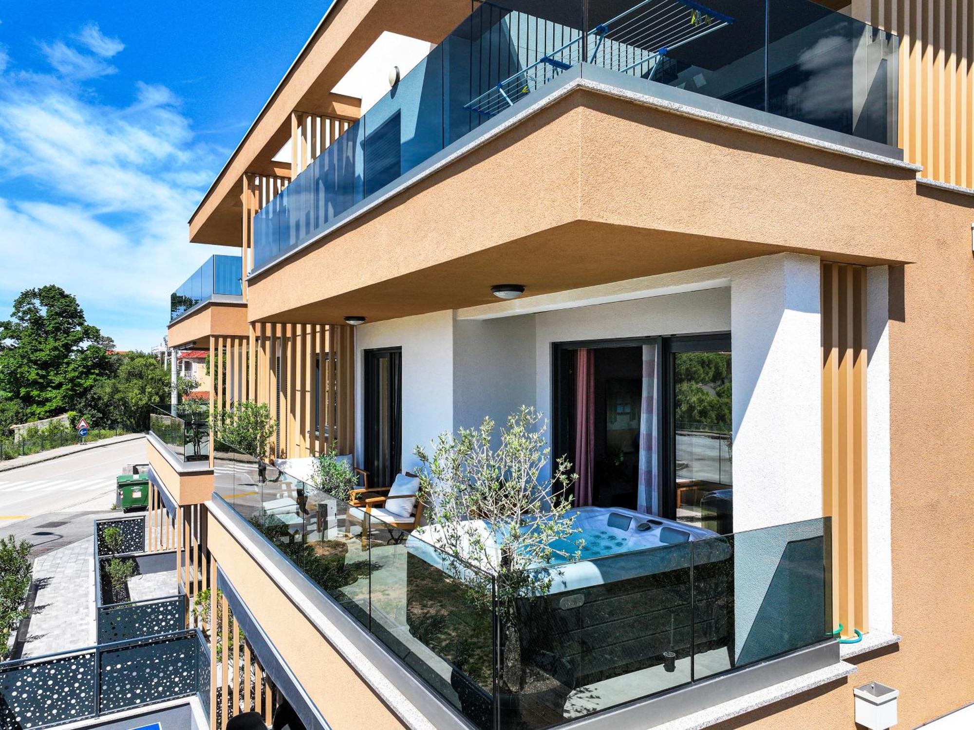 Luma Luxury Apartment With Jacuzzi Zadar Ngoại thất bức ảnh