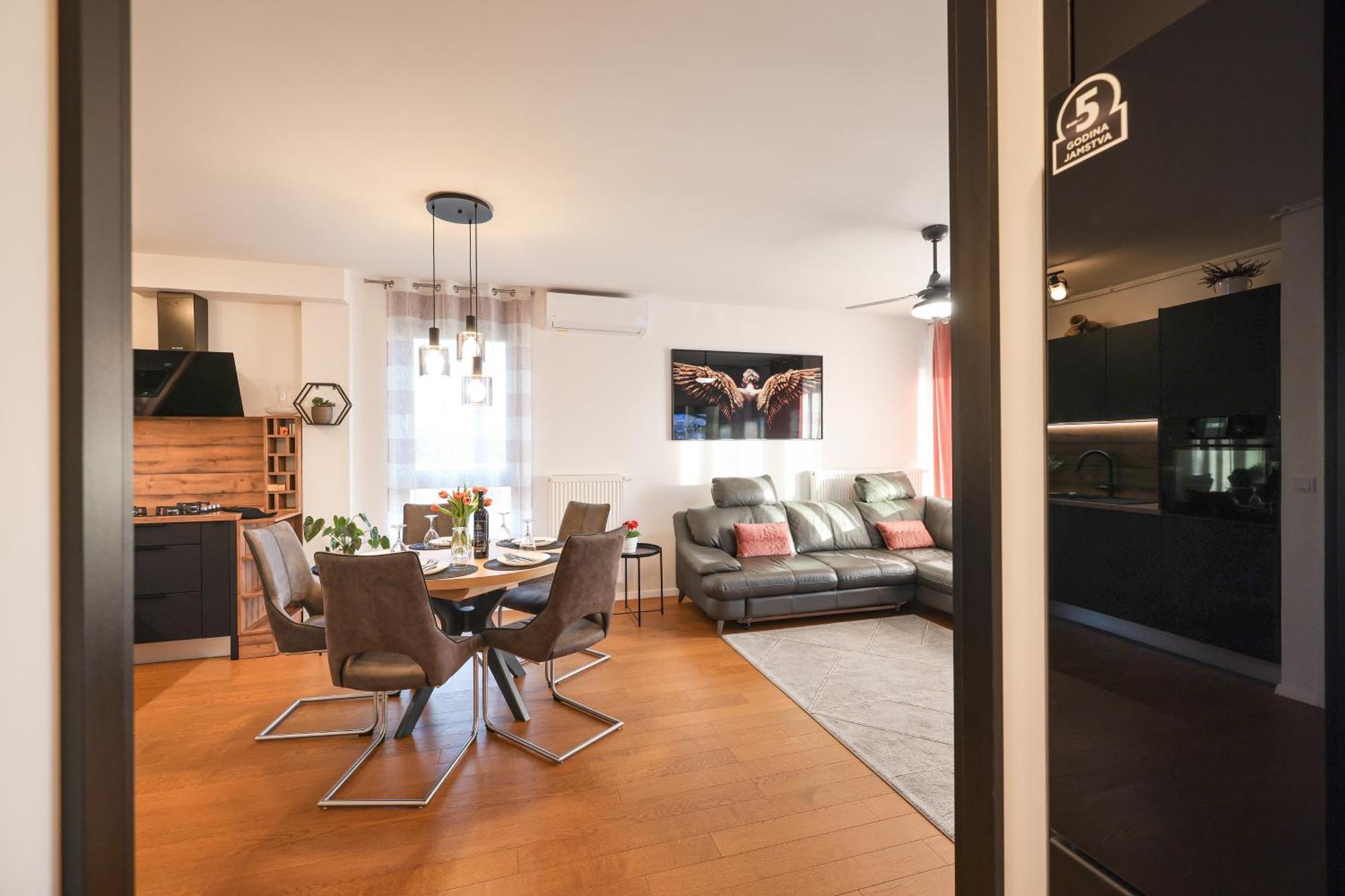 Luma Luxury Apartment With Jacuzzi Zadar Ngoại thất bức ảnh