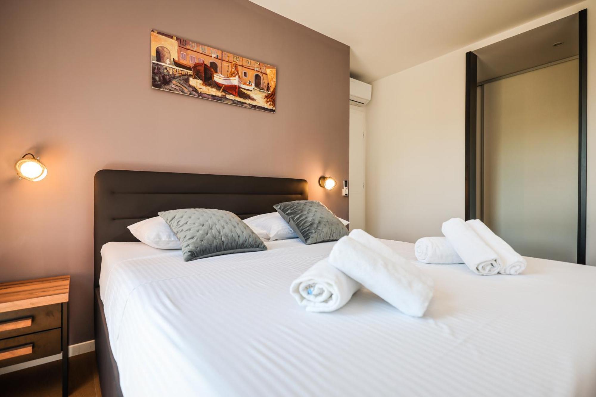 Luma Luxury Apartment With Jacuzzi Zadar Ngoại thất bức ảnh
