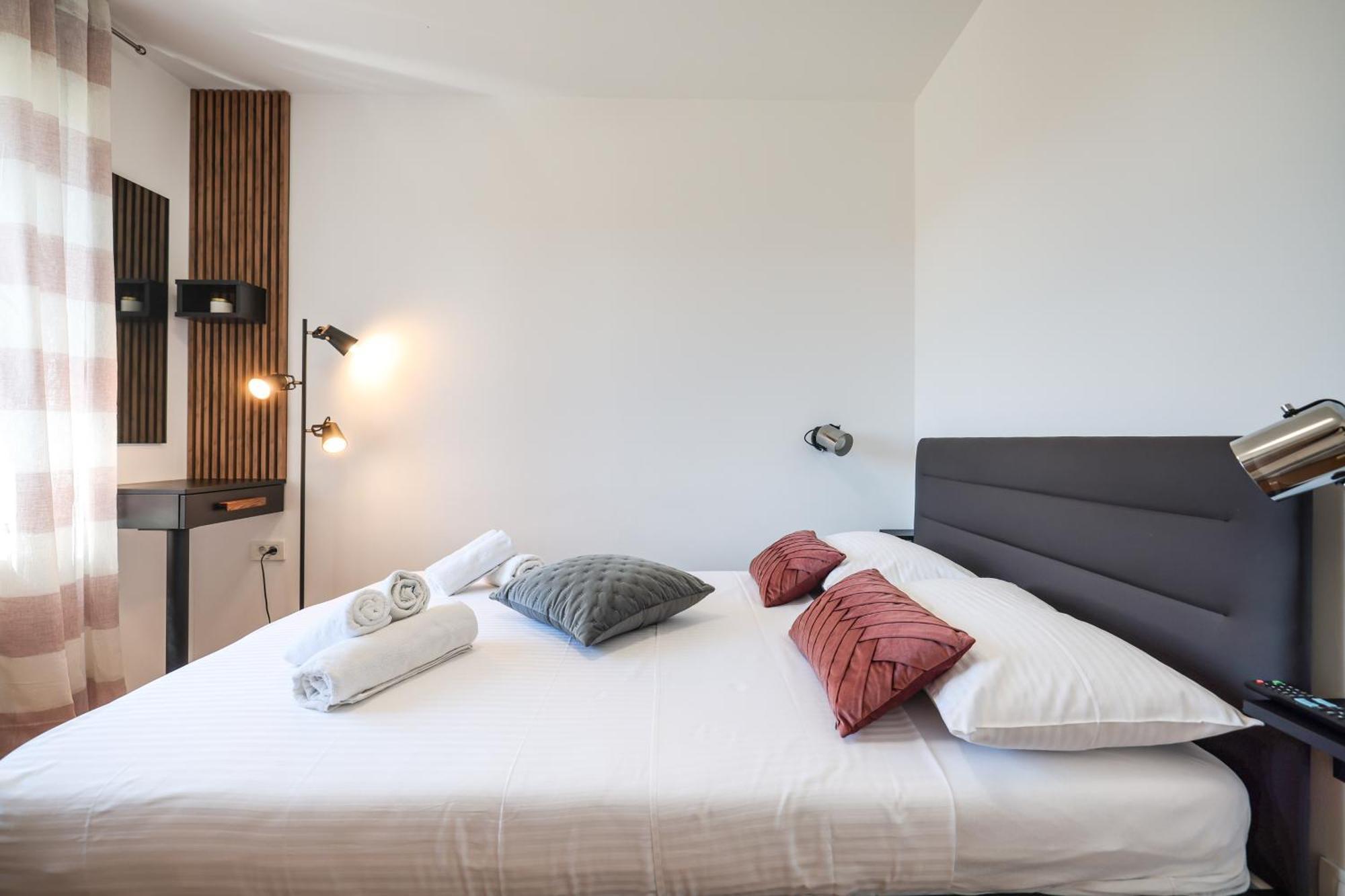 Luma Luxury Apartment With Jacuzzi Zadar Ngoại thất bức ảnh